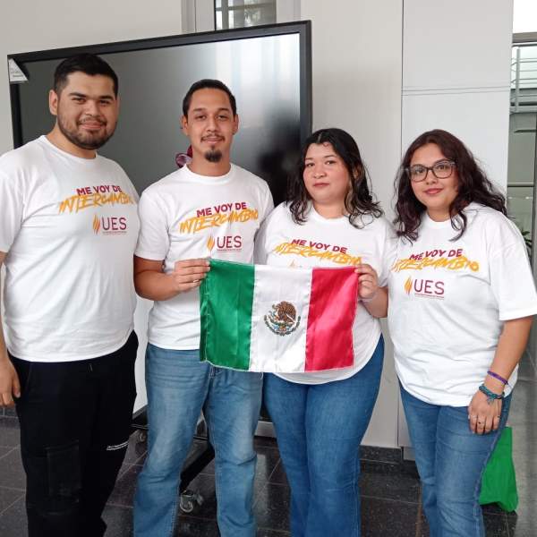 Gobierno de Sonora fortalece la formación global del alumnado sonorense a través de la movilidad estudiantil: UES